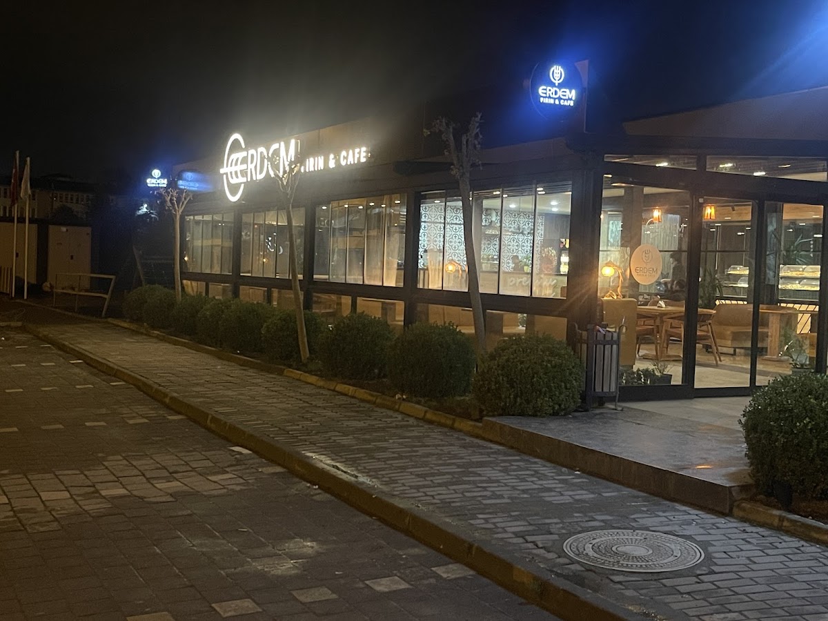 Erdem Cafe & Fırın - Fotoğraf 2